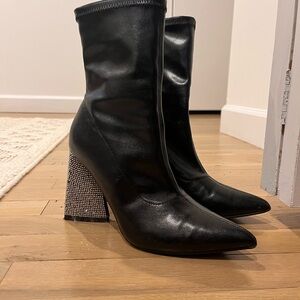 Leather boots with Swarovski